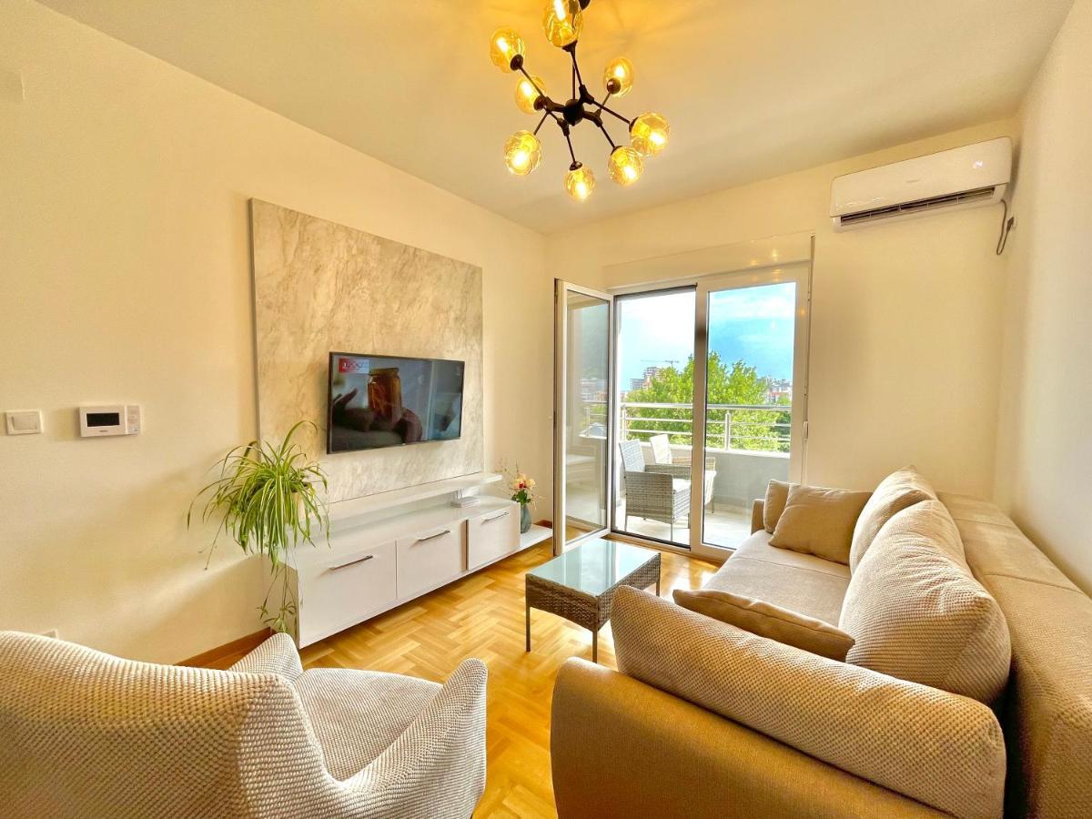 Azure Apartments Budva Exteriör bild