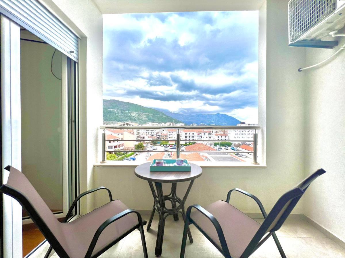 Azure Apartments Budva Exteriör bild