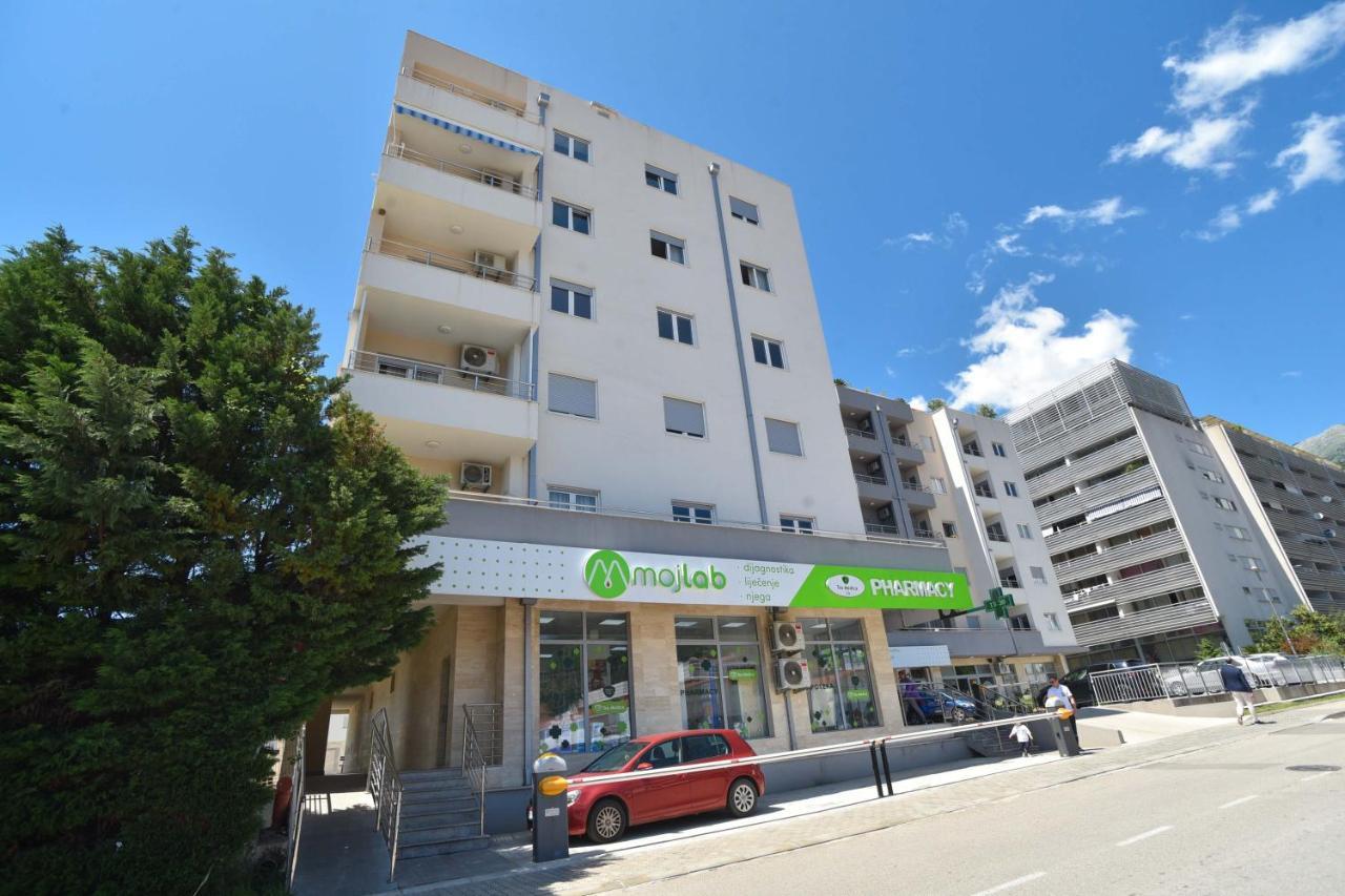 Azure Apartments Budva Exteriör bild